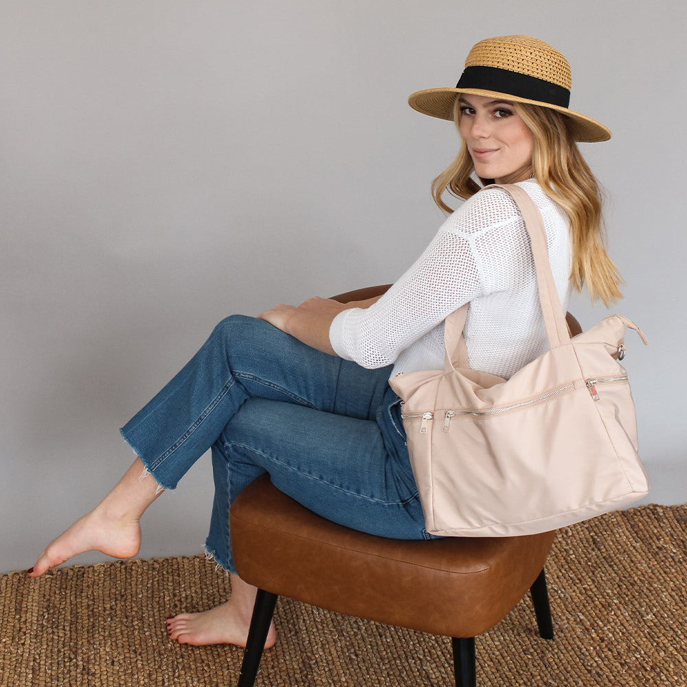 Lynn Tote (Multiple Colors) Pink
